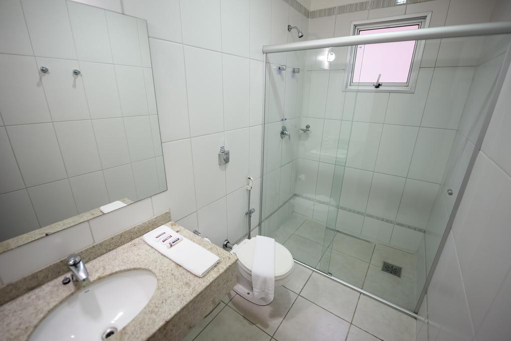 Prisma Plaza Hotel Taubaté Rom bilde
