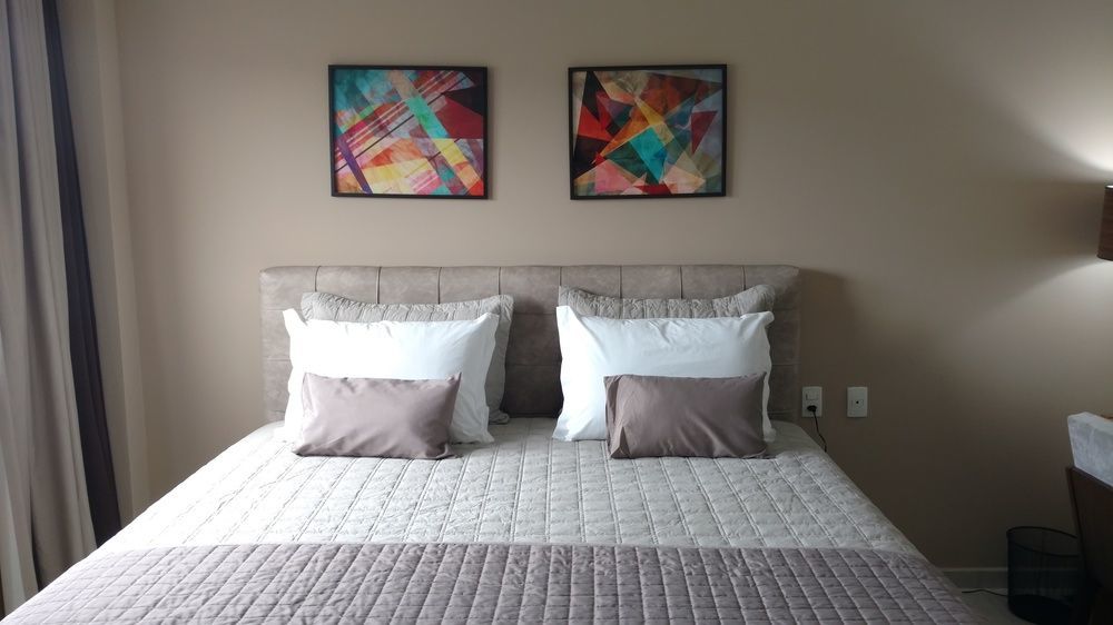 Prisma Plaza Hotel Taubaté Eksteriør bilde